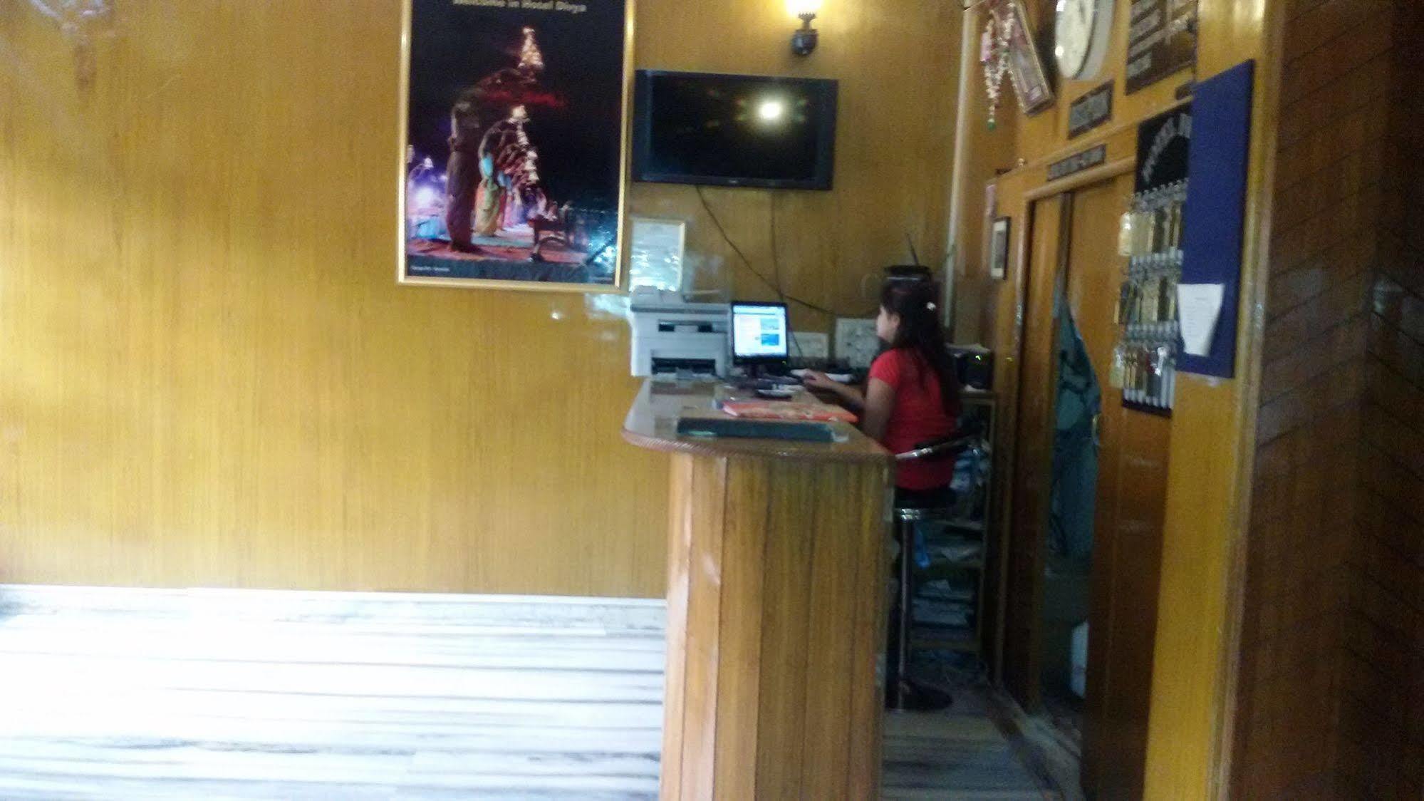 Hotel Divya Varanasi Eksteriør billede